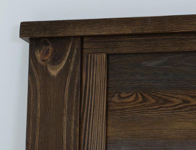 Town Rustic Bed