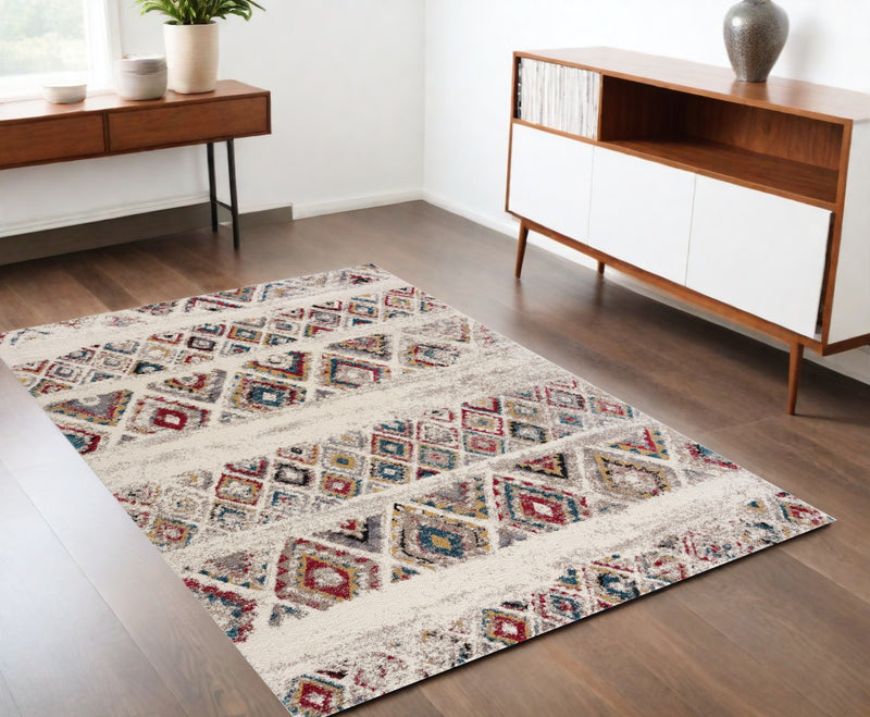 4' X 6' Cream Southwestern Area Rug